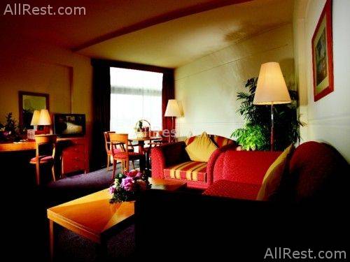 Rihab Rotana Suites 4